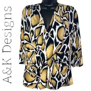 A&K Designs Animal Print 3/4 Sleeve Ruffled Blouse Size L